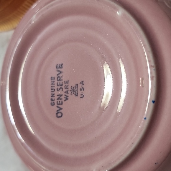 VINTAGE  GENUINE  OVEN SERVE WARE. *  2 -- TOTAL * TST - Picture 2 of 7